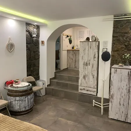 Nina Banovo Brdo Apartment